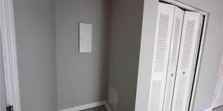 502 Oakwood Court Gallery 9