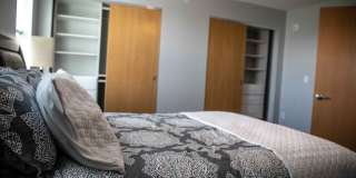 Waterfront Apartments Gallery 58