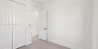 4402 E 19th Street Gallery 18