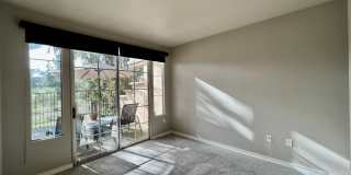 Charming 2B/2BA Condo with Patio and Pool Access in Carmel Mountain Gallery 11