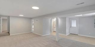 1643 Meridian Street Gallery 3