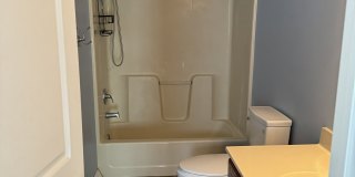 97 Wessex Court Gallery 1