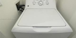 6821 SW 44th St Gallery 9