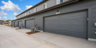 Brand New 3 Bed Townhome in Timnath Ranch Gallery 25