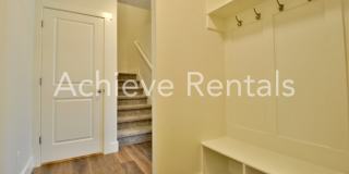 Conveniently Located North Logan Village Townhome | Near Utah State and Hospitals Gallery 5