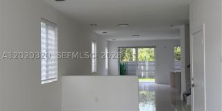 10265 NW 72nd Ter Gallery 73