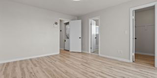 Beachfront 2BR/2BA Condo with Water Views in Norfolk – Water Included Gallery 19