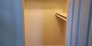 807 South Jones Lane Gallery 19