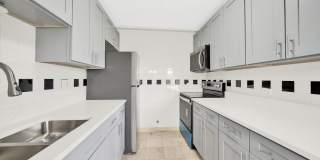 6161 N Hoyne Avenue Gallery 5