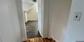 228 Philip Avenue Gallery 17