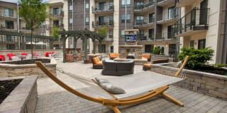 400 Rhett Gallery 15