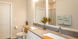 Middle Sound West Apartments Gallery 62