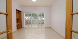 1228 Hillsboro Mile Gallery 15