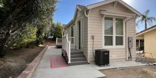 1 bed, 1 bath ADU Gallery 1