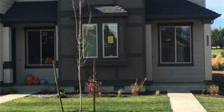 Parkland Townhome in SW Redmond Gallery 1