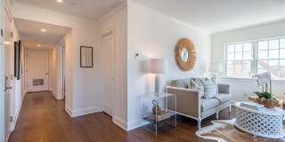 201 Main Street Gallery 12