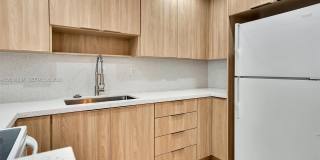 8650 SW 67th Ave Gallery 6