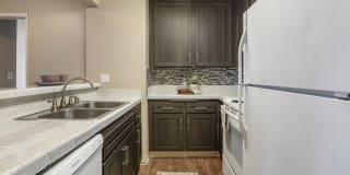 Northview-Southview Apartments Gallery 12