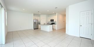 685 CROWN ROSE Drive Gallery 12