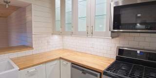 821 N Brett Street Gallery 6