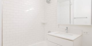 Hudson Crossing Hudson Crossing Gallery 4