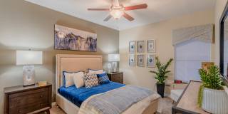 Country Club Gallery 8