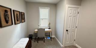 Fully Furnished And Updated 4 bedroom 2 bath house for Lease Gallery 11