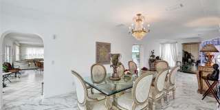 2889 NE 35th St Gallery 10