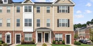 319 KRAMER Court Gallery 1