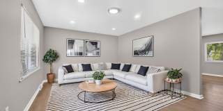 Modern Finishes & Hardwood Floors – 4BR Columbus Gem Gallery 6
