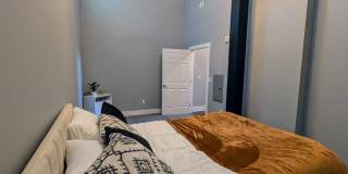 New South Side Apartments at 905 Bingham Gallery 20