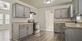 6703 NW 25th Gallery 9