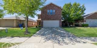 1401 Silver Maple Lane Gallery 1