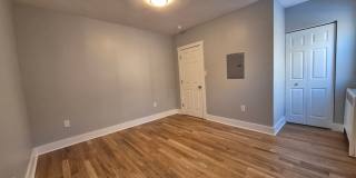 5635-5645 Hobart St. Gallery 42