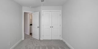 3/2.5 Townhome Close to Southpoint w/ Garage! Gallery 25