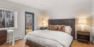 262 Eastwood Drive Gallery 34