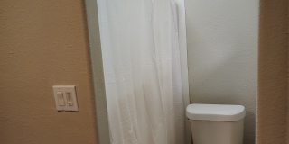 602 South Woody Drive Apt BApartment B Gallery 3