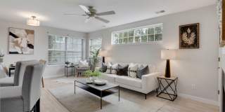 Charming 2 bed 1 bath Condo in Centennial! Gallery 10