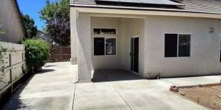 Charming 4-Bedroom Home with Solar & Spacious Yard Gallery 22