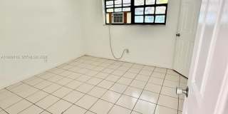 1240 NE 12th Ave Gallery 24