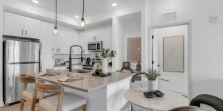 7th & Oak Gallery 18