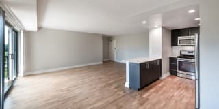 Munson Hill Towers Gallery 8