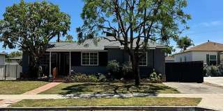 5418 Crebs Avenue 5418 Crebs Avenue Gallery 1