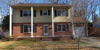 Two Story Colonial in Hampton - MALVERN/FOX HILL Two Story Colonial in Hampton - MALVERN/FOX HILL Gallery 1
