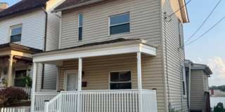 2 Bedroom House for Rent Irwin, PA 15642 Gallery 1