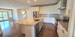 94 WOLF CREEK Circle Gallery 12