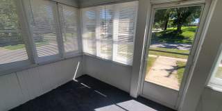 2 Bedroom Home with Detached Garage! 2 Bedroom Home with Detached Garage! Gallery 29