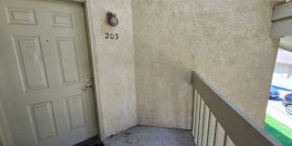 Beautifully Renovated, Top Floor, 2 Bedroom 2 Bath East Boulder Condo for Rent! Gallery 30