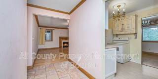 600 Manhattan Drive Gallery 11
