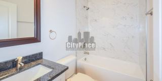 1135 West 21st Street Gallery 14